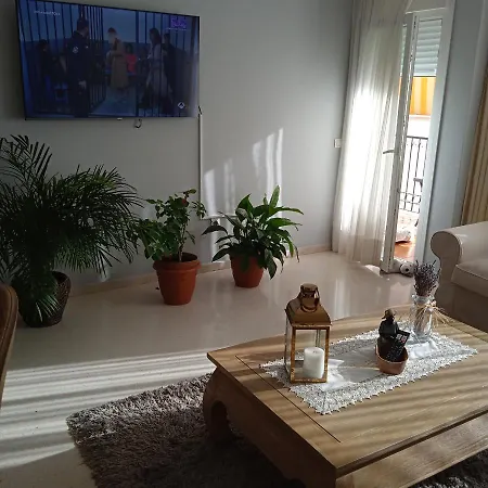Alquilo Con Bano Compartido Y Cocina Compartida Apartamento